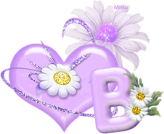 Coeur pourpre avec des fleurs alphabets