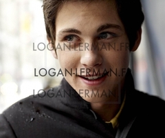 Logan lerman celebrites